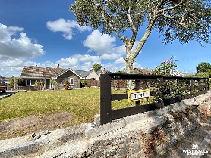 3 Bedroom Detached Bungalow For Sale In Jameston, Tenby, SA70