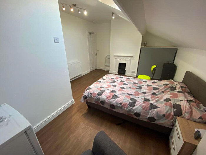 5 Bedroom House To Rent In Hanover Square, Leeds, LS3