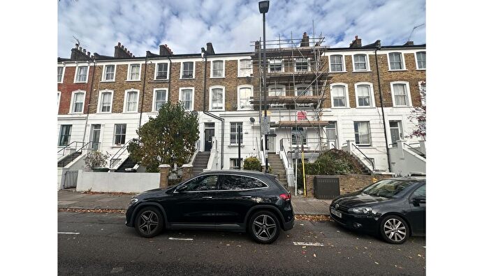 1 Bedroom Flat For Sale In Flat C, Mildmay Grove North, Islington, London, N1