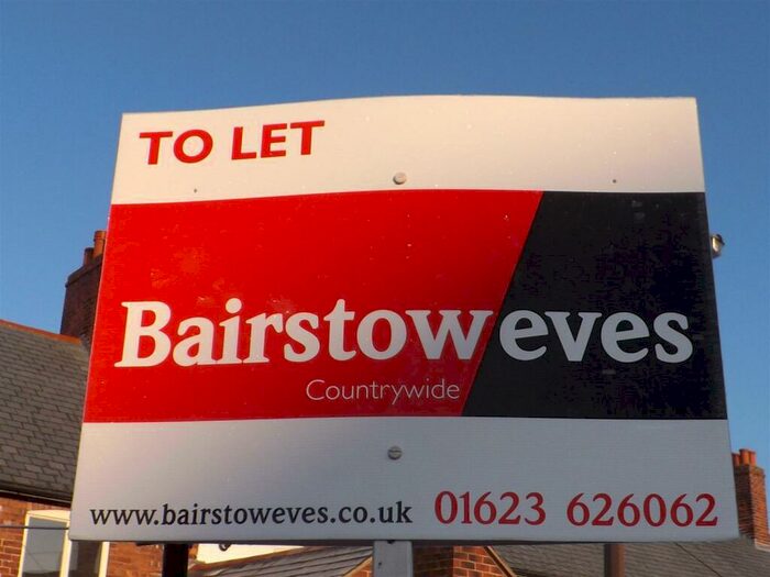 3 Bedroom Semi-Detached House To Rent In Haywood Oaks Lane, Blidworth, Mansfield, NG21