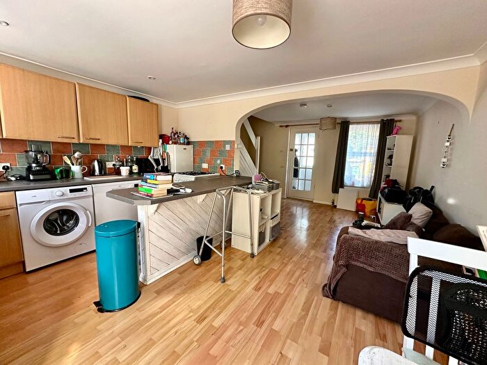 2 Bedroom Cottage For Sale In Greenway Road, Chelston, Torquay, TQ2
