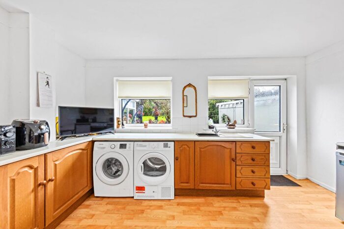 3 Bedroom Detached House For Sale In Smock Lane, Ashton-In-Makerfield, WN4