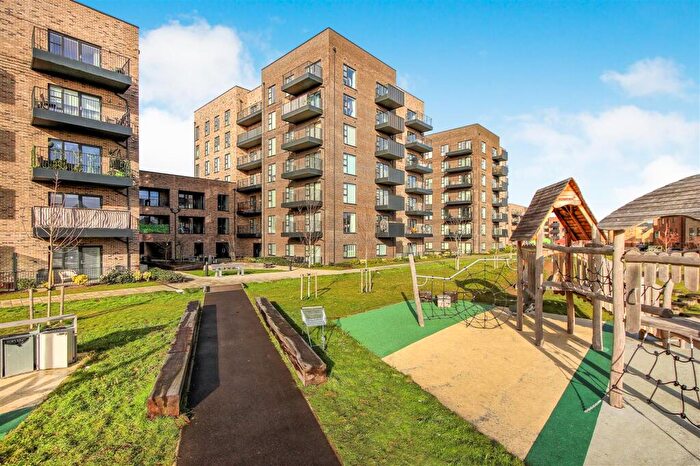 2 Bedroom Flat To Rent In Clara Rackham Street, Cambridge, CB1