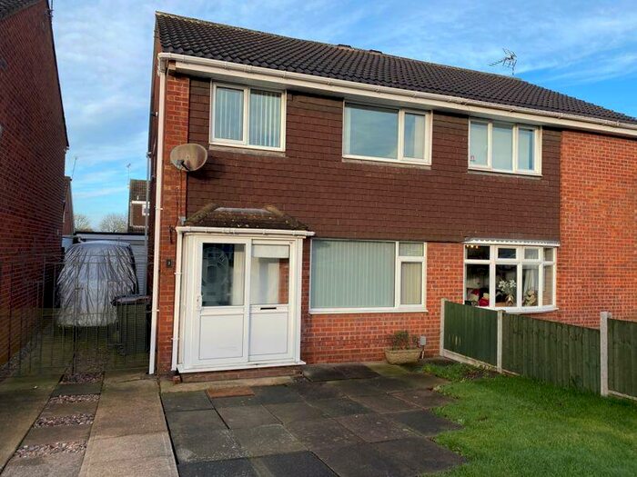 3 Bedroom Semi-Detached House To Rent In Regency Close, Nuneaton, CV10
