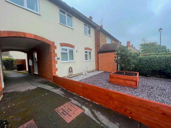 1 Bedroom Flat To Rent In Orchard Manor, Cricklade, Swindon, SN6