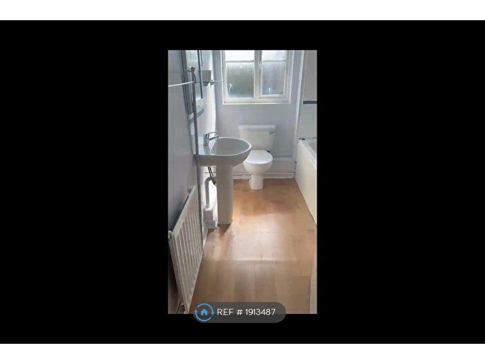 2 Bedroom Terraced House To Rent In Troon Close, Thamesmead, SE28