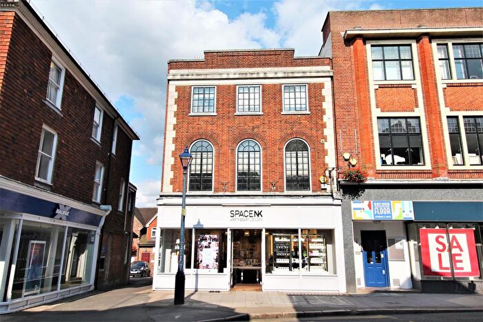 1 Bedroom Flat To Rent In High Street, Sevenoaks, TN13