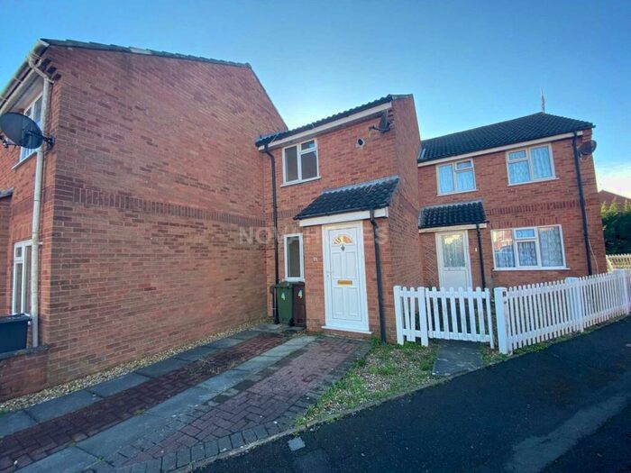 2 Bedroom Terraced House To Rent In Welland Gardens, Efford, PL3