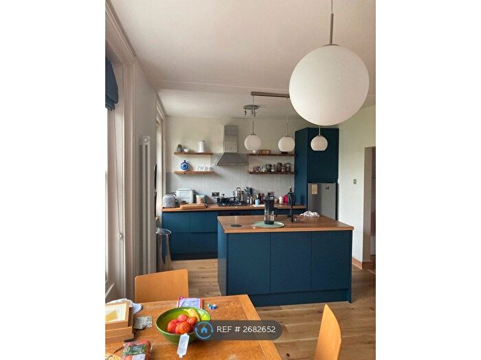 2 Bedroom Flat To Rent In Anson Road, London, N7