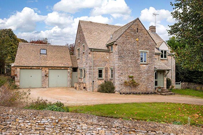 4 Bedroom Detached House For Sale In Aldsworth, Cheltenham, Gloucestershire, GL54