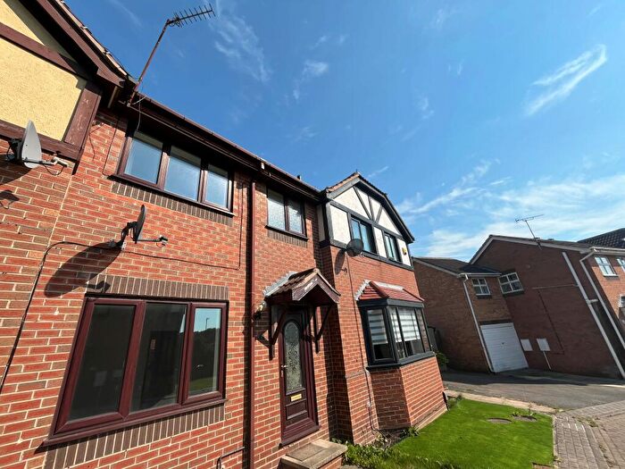 3 Bedroom House To Rent In Victoria Grange Drive, Morley, Leeds, LS27