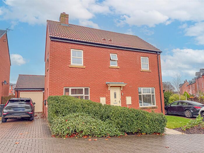 4 Bedroom Detached House For Sale In Richmond Park Road, Mackworth, Derby, DE22