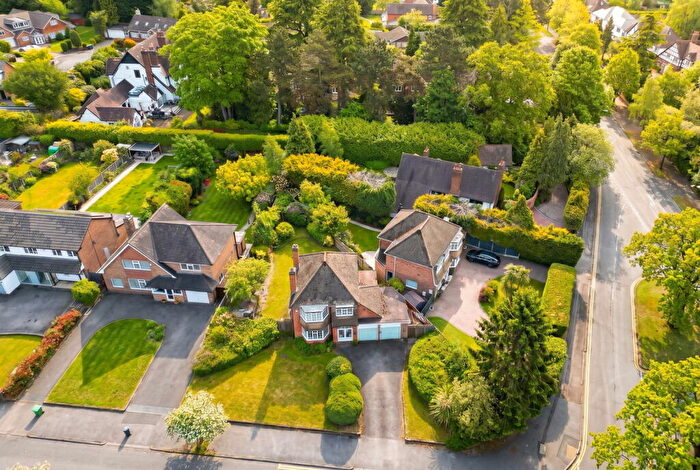 3 Bedroom Detached House For Sale In Bryanston Road, Olton, Solihull, B91