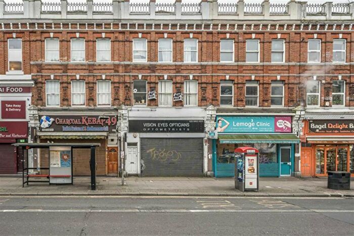 Studio To Rent In Cricklewood Broadway, Cricklewood, NW2