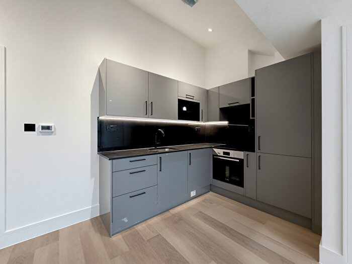 1 Bedroom Flat To Rent In Rye Close, Fleet, Hampshire, GU51