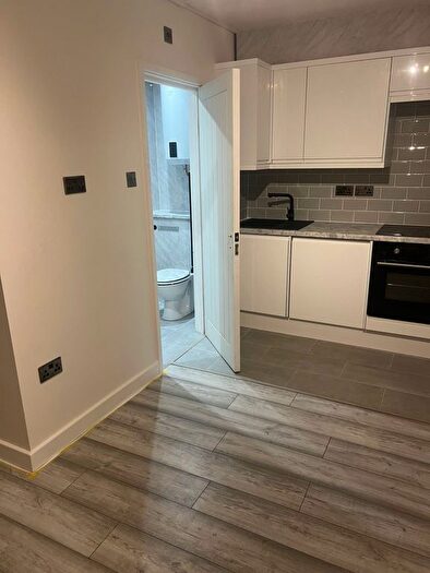 1 Bedroom Flat To Rent In Nuding Close, London, SE13