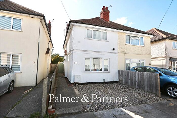 3 Bedroom Semi Detached House For Sale In Reading Road, Ipswich, Suffolk, IP4