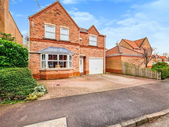 4 Bedroom Detached House For Sale In The Beechwood, Driffield YO25