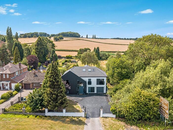 6 Bedroom Detached House For Sale In Mansfield Road, Redhill, Nottingham, NG5