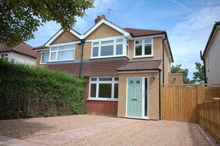 3 Bedroom Semi-Detached House To Rent In Barton Way, Croxley Green, WD3