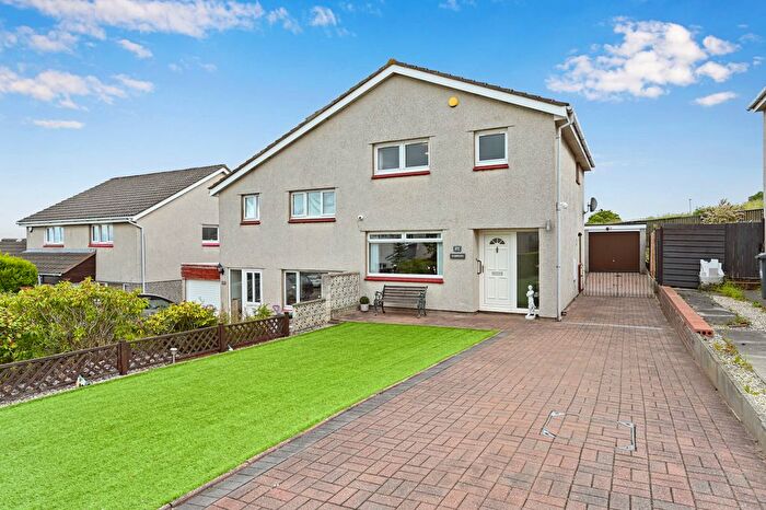 3 Bedroom Semi-Detached House For Sale In Curriehill Castle Drive, Balerno, Edinburgh, EH14