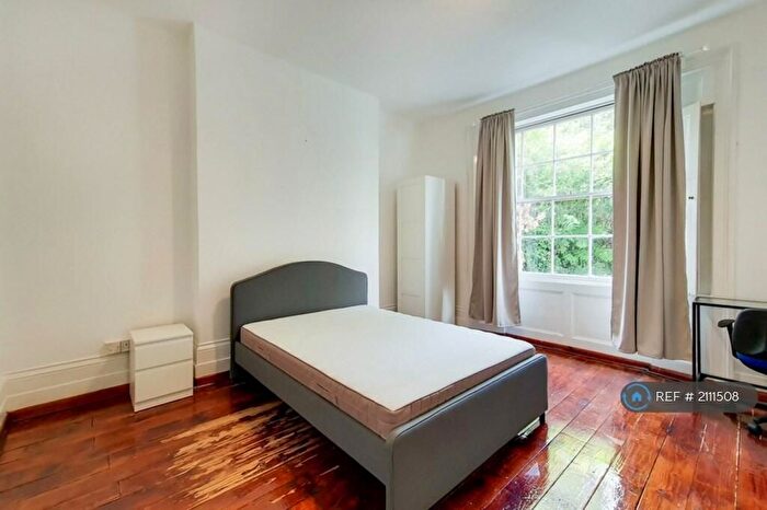 5 Bedroom Flat To Rent In Caledonian Road, Islington, N1