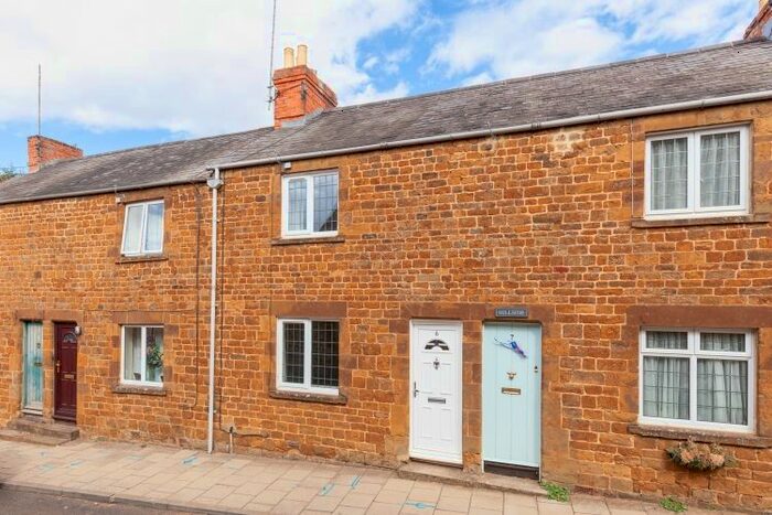 2 Bedroom Terraced House To Rent In Water Lane, Adderbury, Banbury, OX17