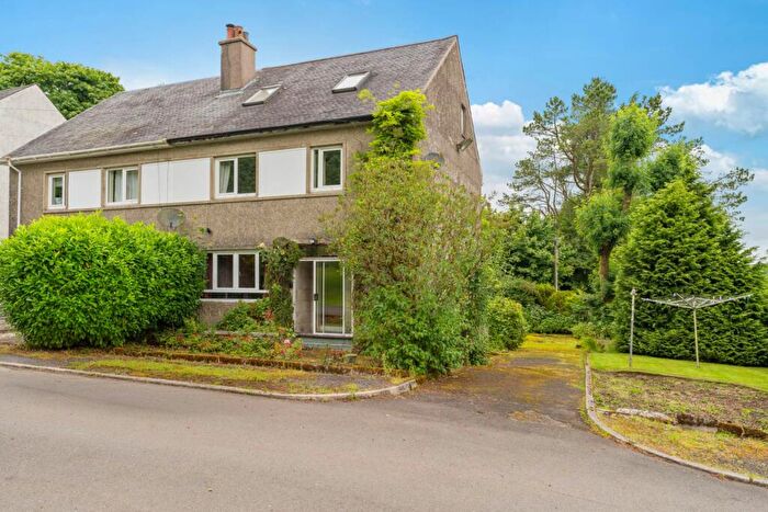 4 Bedroom Semi-Detached House For Sale In Balrossie Drive, Kilmacolm, PA13