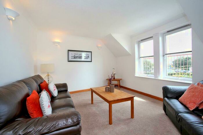 3 Bedroom Flat To Rent In Lord Hays Grove, Aberdeen, AB24