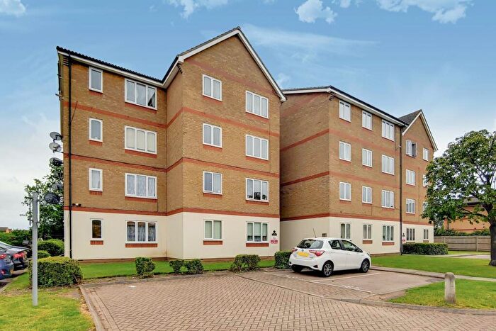 1 Bedroom Flat For Sale In Longfield Drive, Colliers Wood Borders, CR4