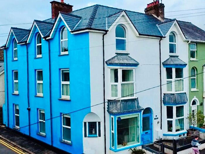 7 Bedroom Terraced House For Sale In Gwynle Holiday Lets, Tanygrisiau, Criccieth, Gwynedd, LL52