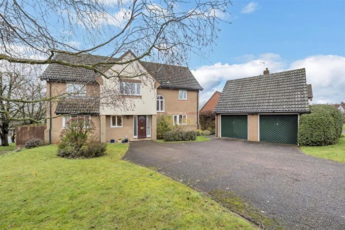 5 Bedroom Detached House For Sale In Birkdale Court, Fornham St. Martin, Bury St. Edmunds, IP28