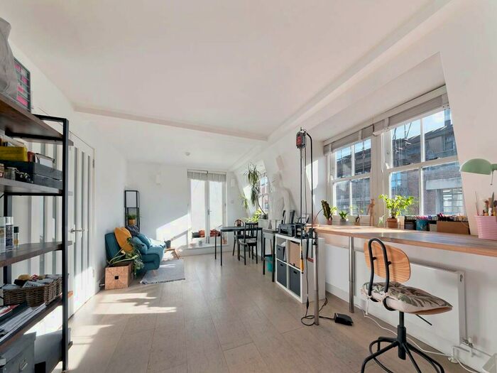 1 Bedroom Flat To Rent In Berry Street, London, EC1V