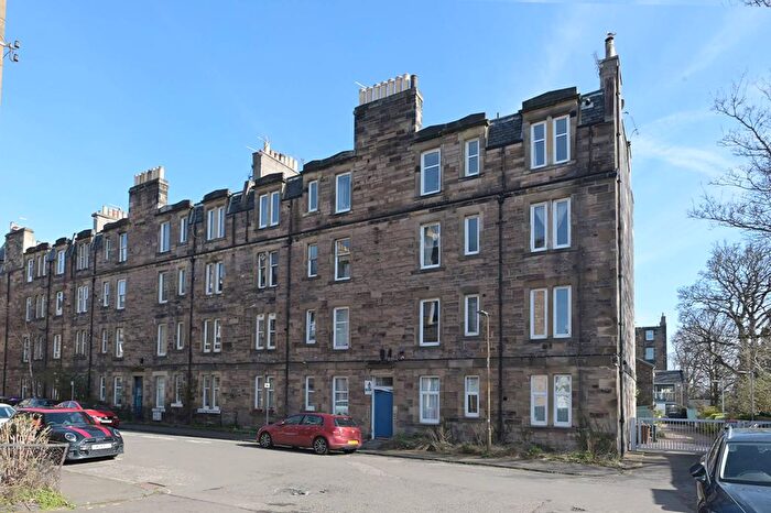 1 Bedroom Flat For Sale In Millar Place, Morningside, Edinburgh, EH10