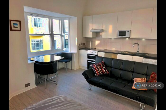 Studio To Rent In Guildford Rd, Brighton, BN1