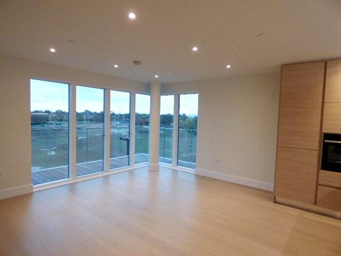 2 Bedroom Apartment To Rent In Cottam House, Kidbrooke Park, London, SE3