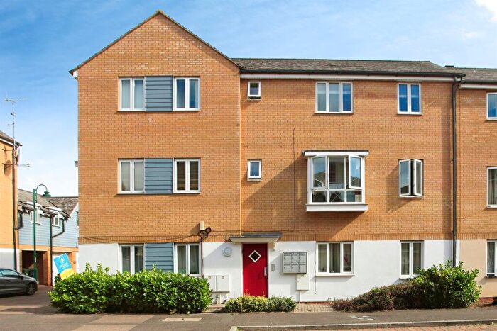 1 Bedroom Flat For Sale In Delves Way, Hampton Centre, Peterborough, PE7