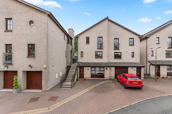 3 Bedroom Semi-Detached House For Sale In St. Magdalenes, Linlithgow, EH49
