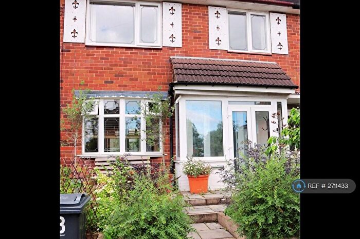 3 Bedroom Terraced House To Rent In Nutgrove Close, Birmingham, B14