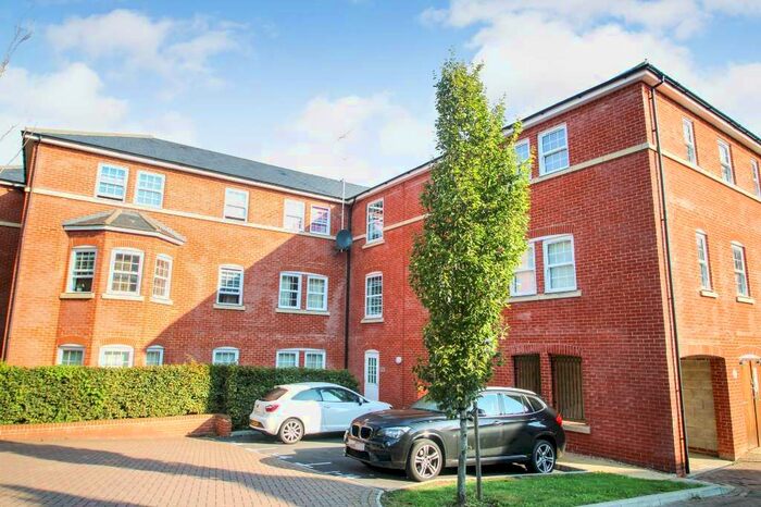 2 Bedroom Flat To Rent In George Roche Road, Canterbury CT1