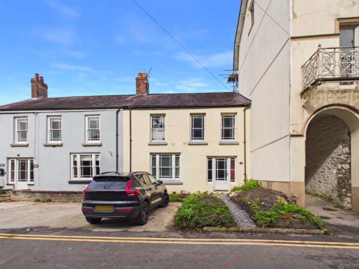 3 Bedroom Terraced House For Sale In The Parade, Carmarthen, SA31