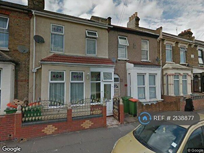 1 Bedroom Flat To Rent In Elmhurst Road, London, E7