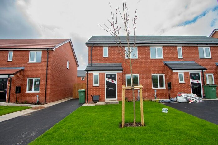 3 Bedroom Semi-Detached House To Rent In Warrington Lane, Coventry, CV6