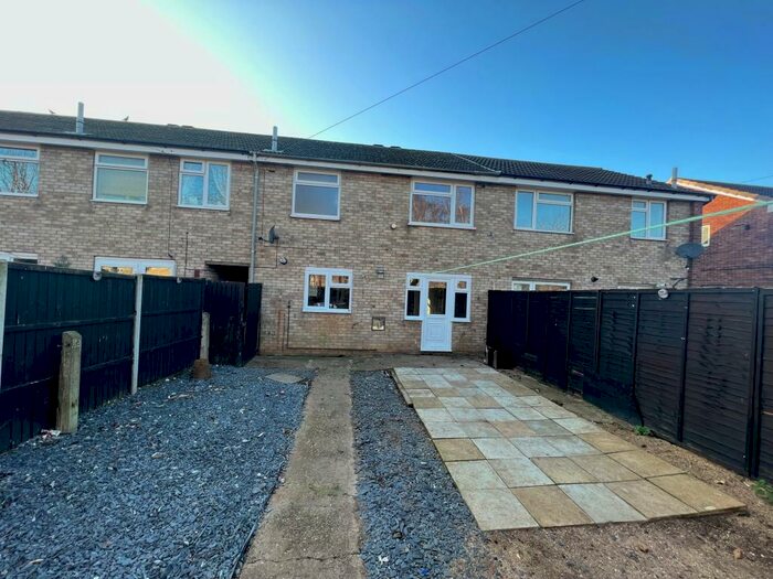 3 Bedroom Terraced House To Rent In Nene Court, Grantham, NG31