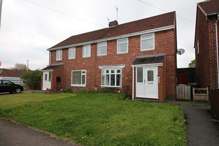 3 Bedroom Semi-Detached House For Sale In Newton Drive, Framwellgate Moor, Durham, DH1