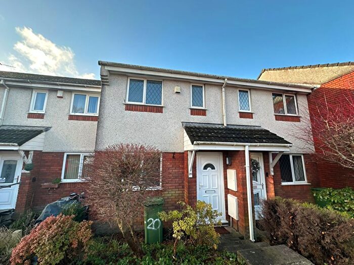 2 Bedroom Property To Rent In Westbury Close, Whitleigh, Plymouth, PL5