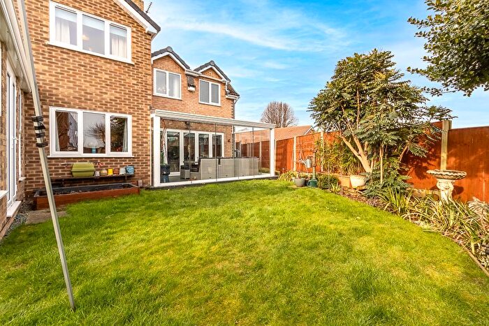 5 Bedroom Detached House For Sale In Newlands Drive, Gedling, Nottingham, NG4