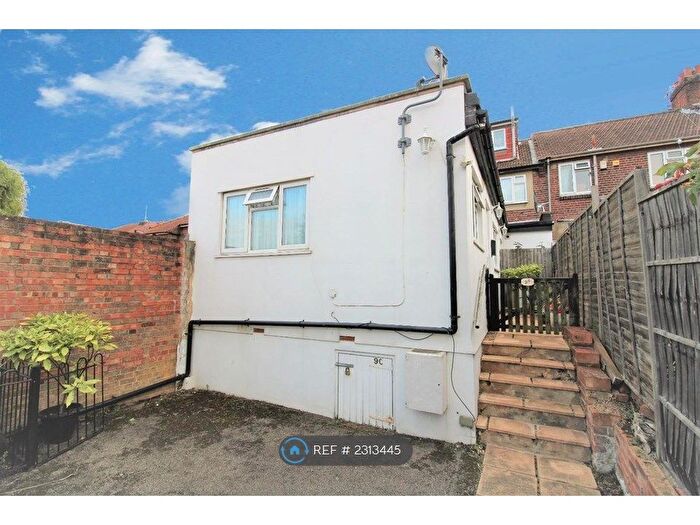 1 Bedroom Flat To Rent In Mayplace Road Eastreet, Bexleyheath, DA7