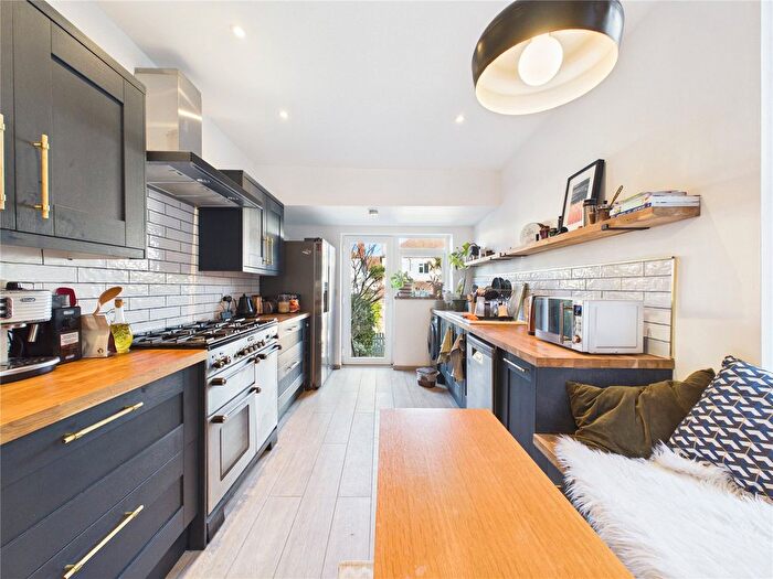 3 Bedroom Terraced House For Sale In Bloomfield Road, Bristol, BS4