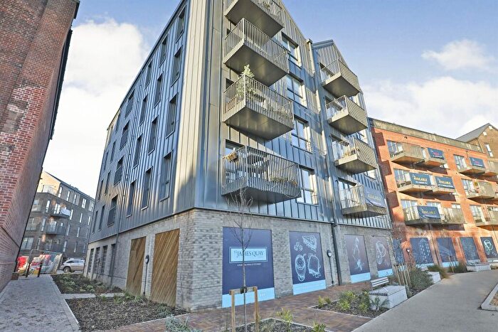 2 Bedroom Flat For Sale In Typesetters Way, Norwich, NR3